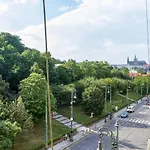 Appartement Lovely 2bds Near Petrin Tower - P14